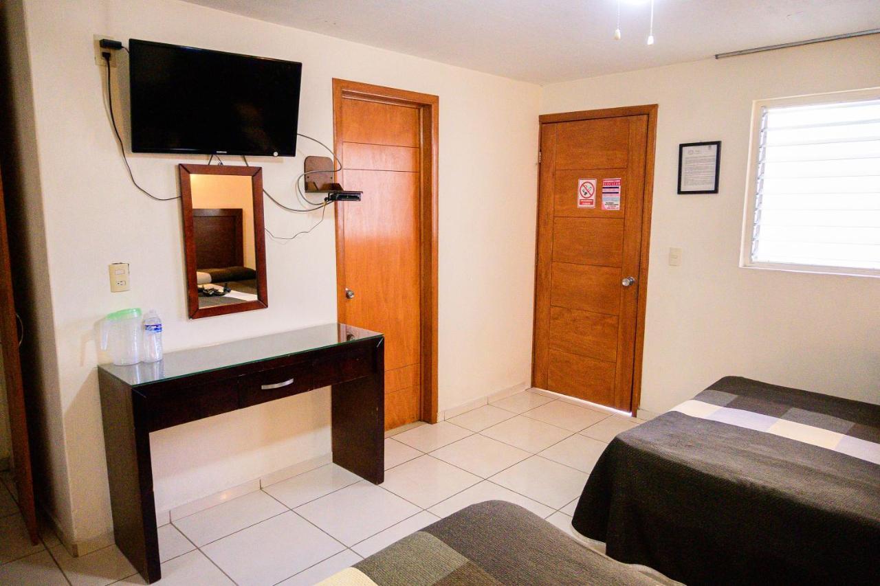 Hotel Acuario En Ocotlan Kültér fotó