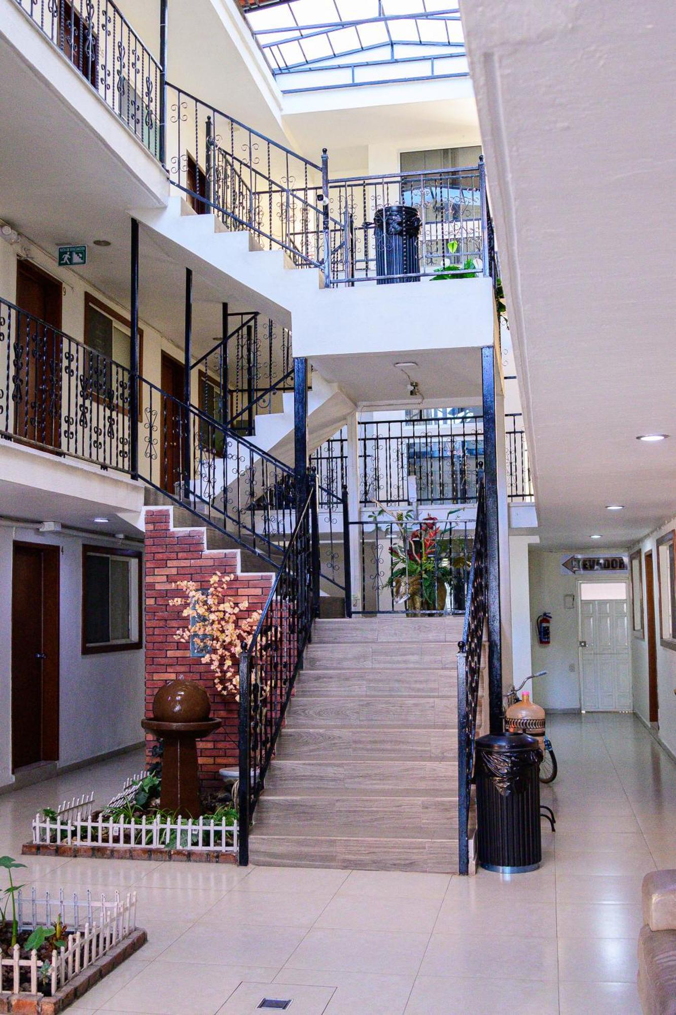 Hotel Acuario En Ocotlan Kültér fotó