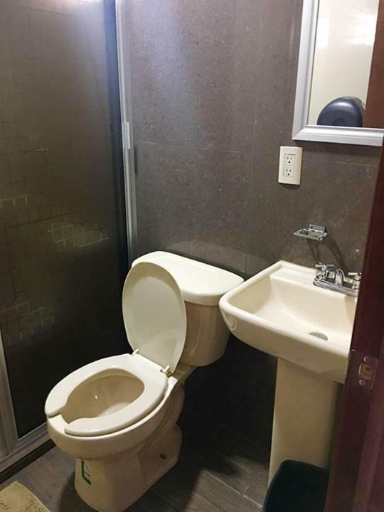 Hotel Acuario En Ocotlan Kültér fotó