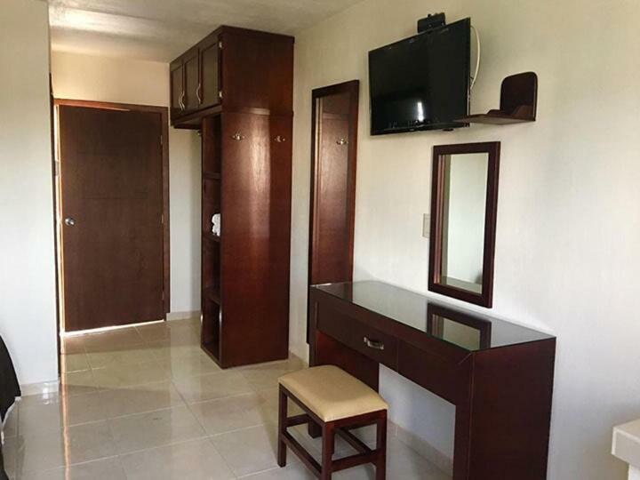 Hotel Acuario En Ocotlan Kültér fotó